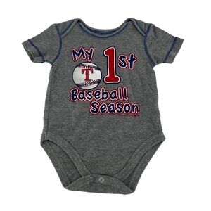 Team Athletics Gray My 1st Baseball Season Short Sleeve Onesie Size 3/6 Months